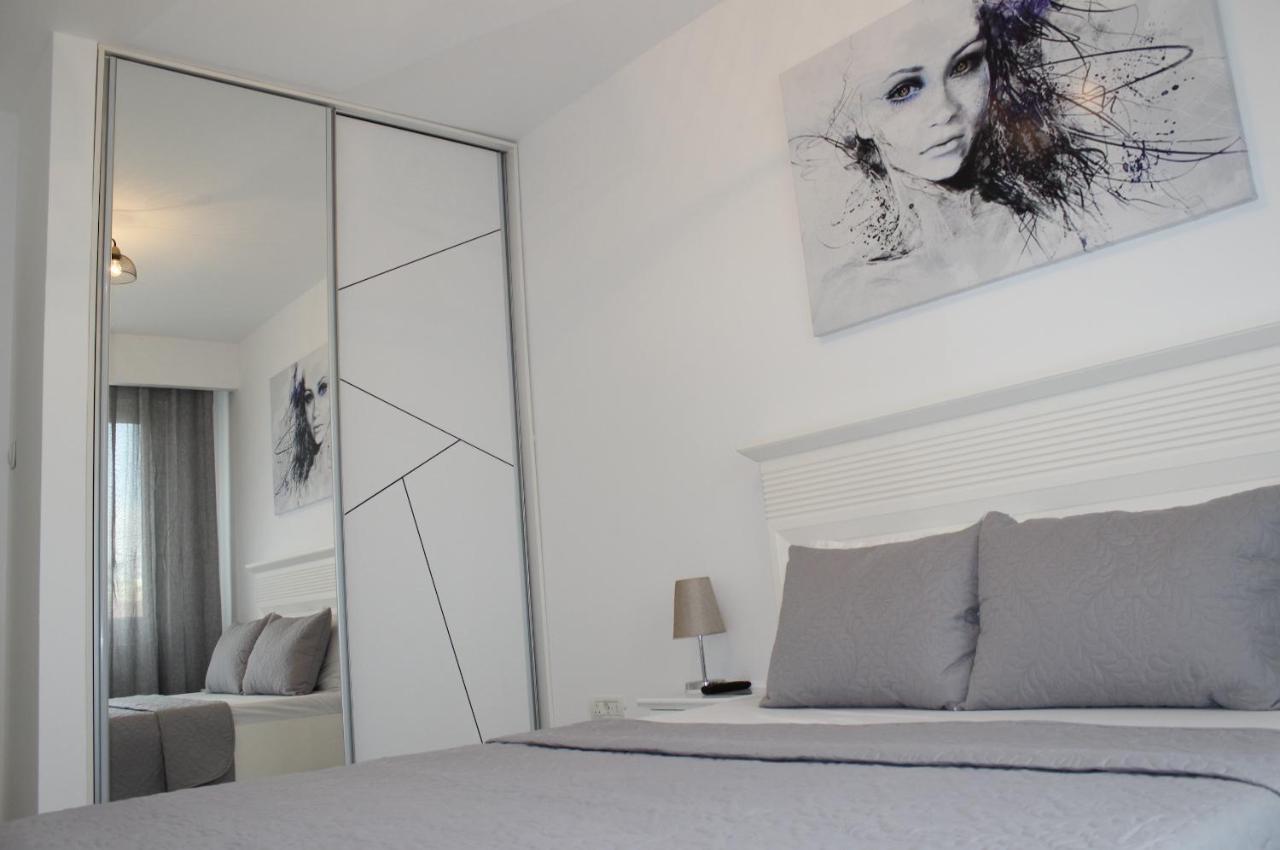 Luxury City Center Apartment - Romana 부쿠레슈티 외부 사진