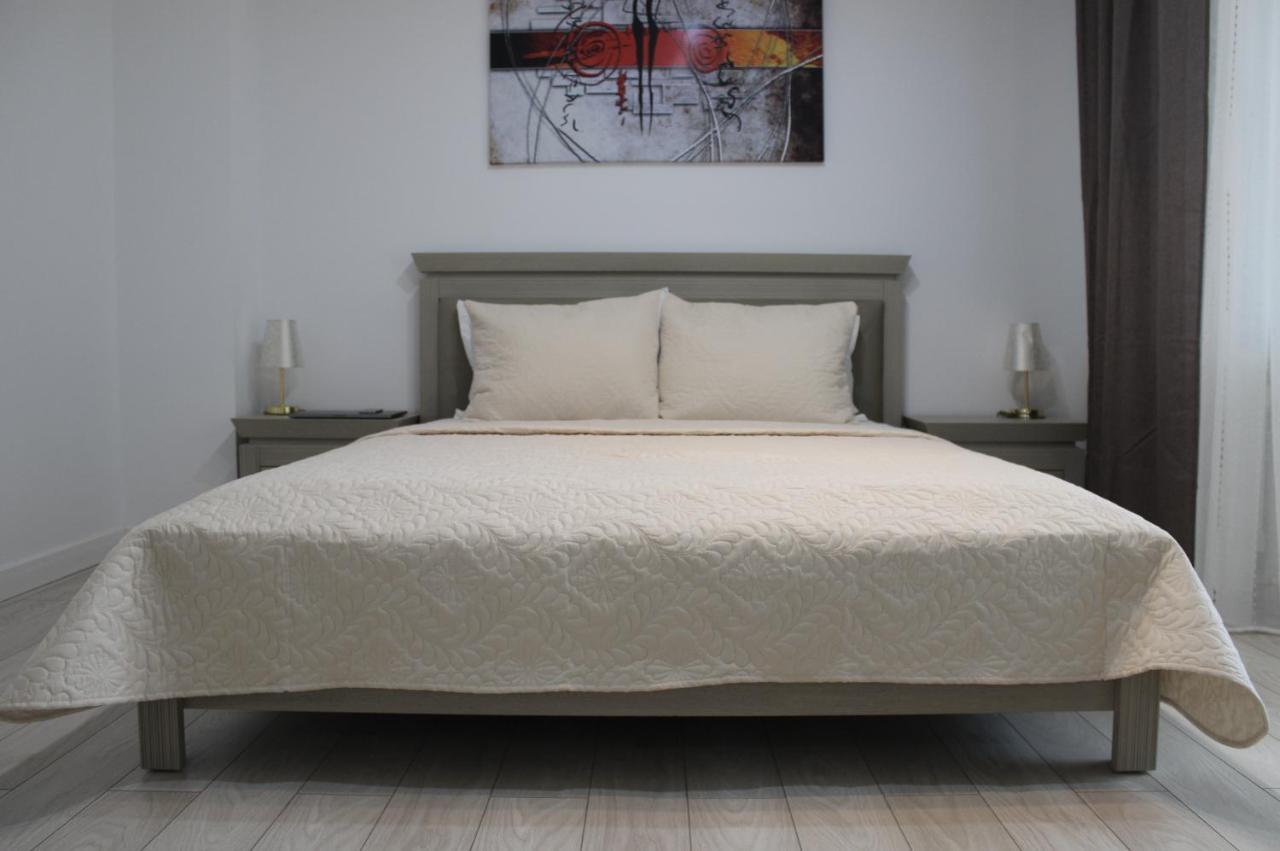 Luxury City Center Apartment - Romana 부쿠레슈티 외부 사진