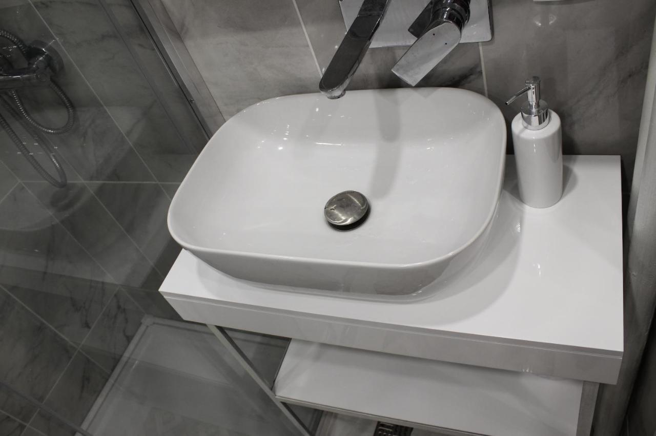 Luxury City Center Apartment - Romana 부쿠레슈티 외부 사진